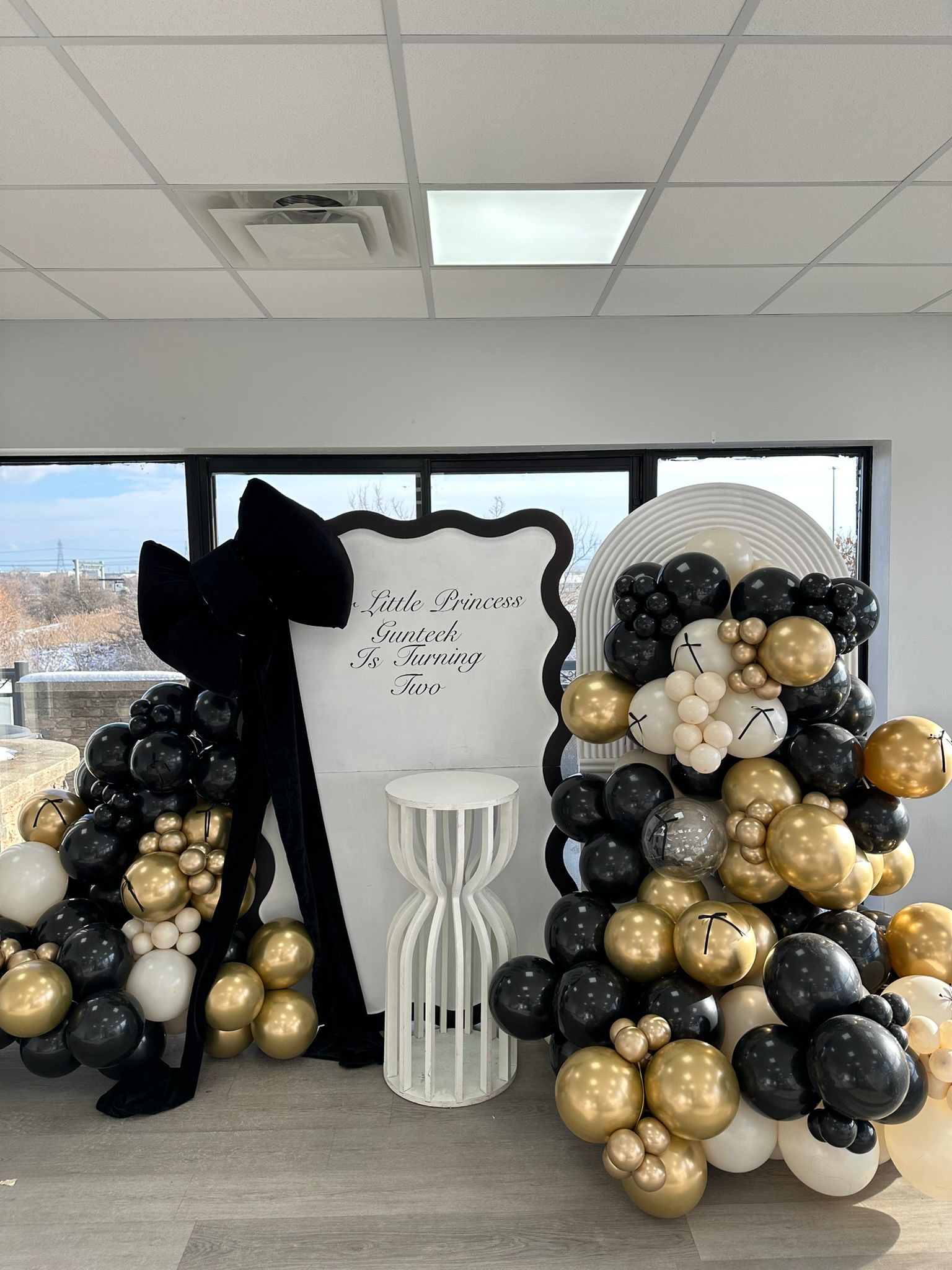 Kids Birthday decor by Decor by JD